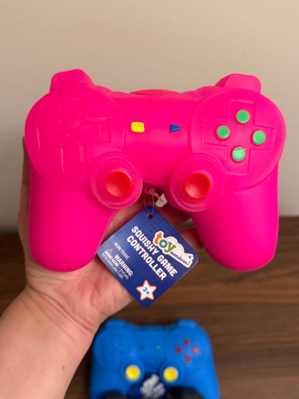 Toymendous Game Controller Squishy - Pink (1 PC)